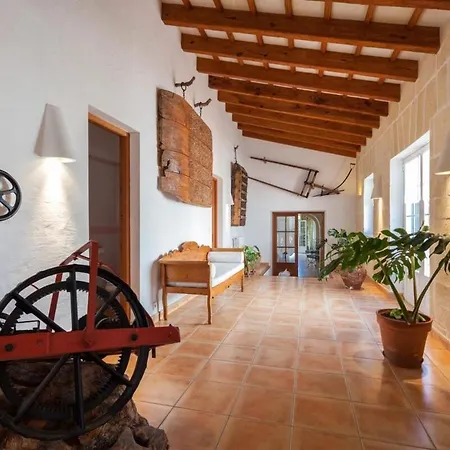 Villa Ses Cuarterades By Menorca Vacations *