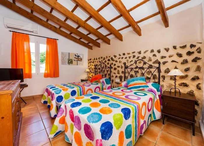 Villa Ses Cuarterades By Menorca Vacations Alaior