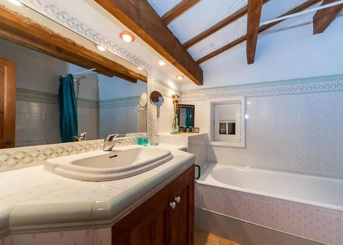 Ses Cuarterades By Menorca Vacations